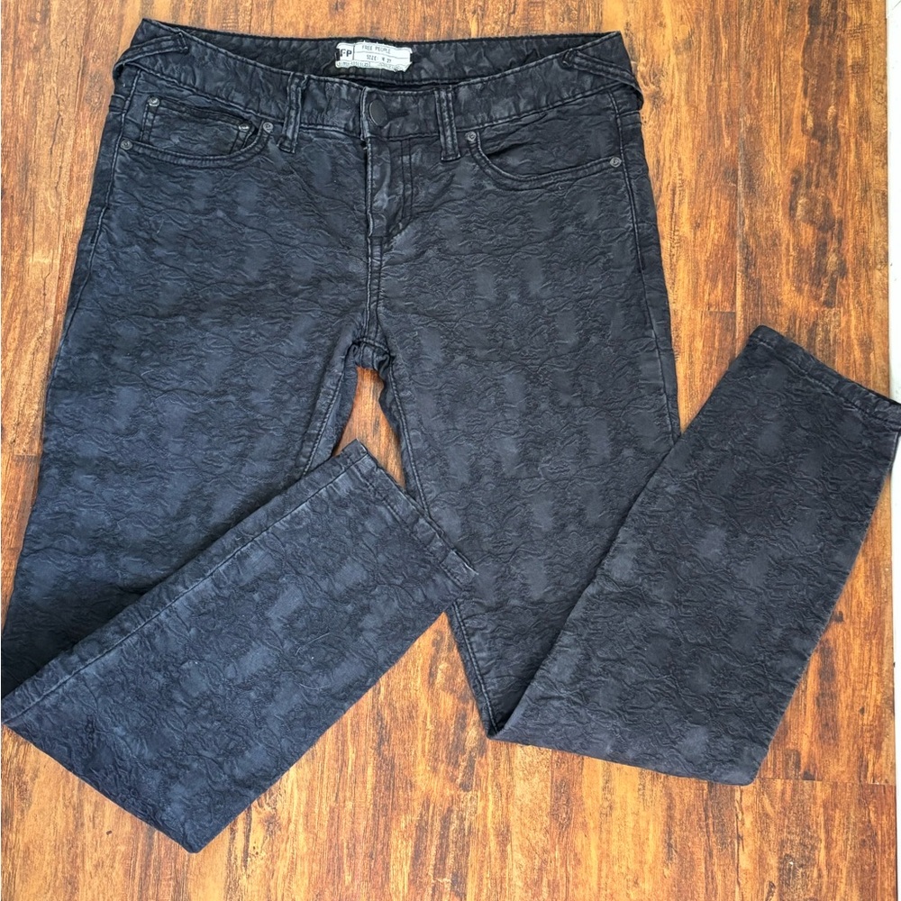 Free People straight leg textured jeans with slight stretch - Picture 1 of 7
